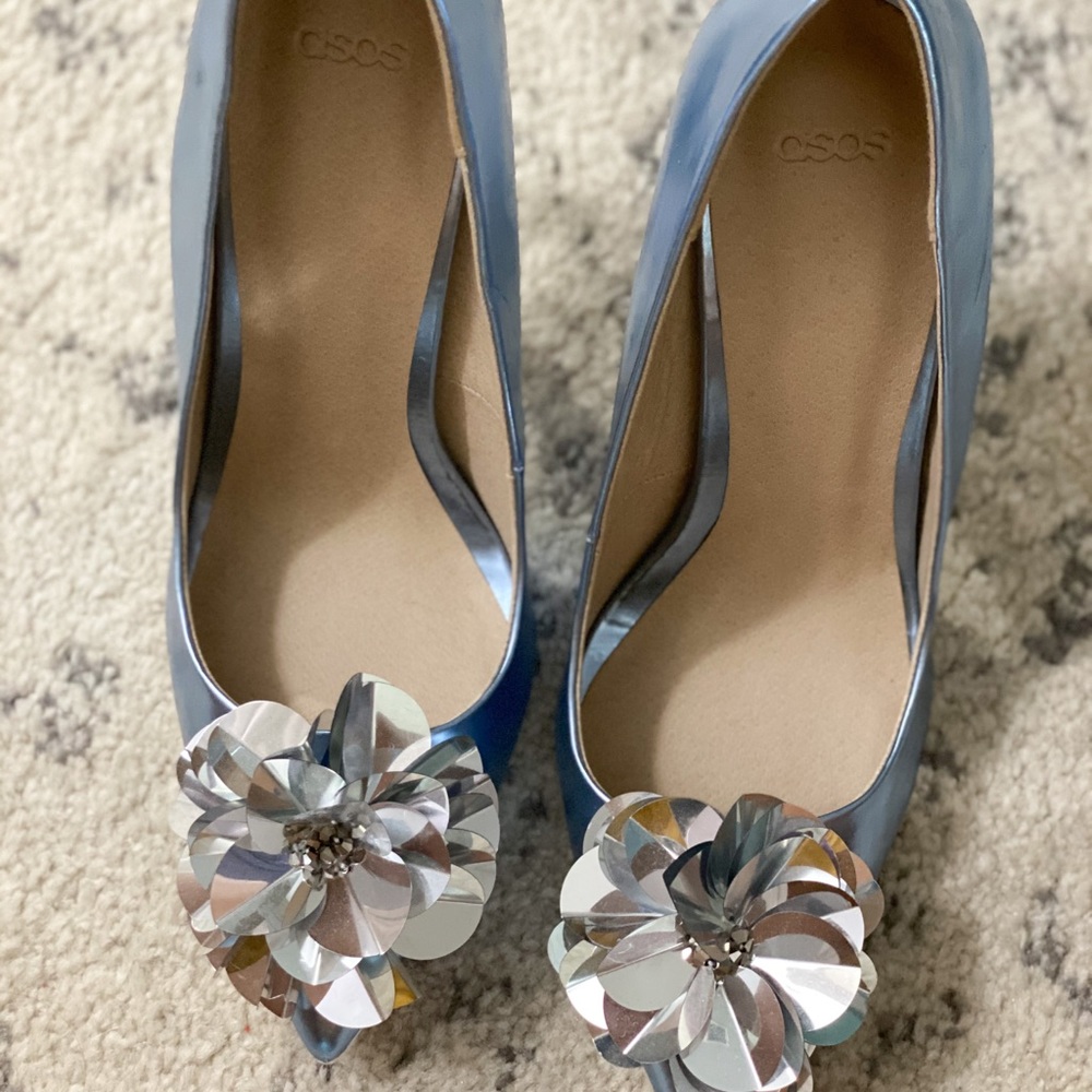 Blue heels